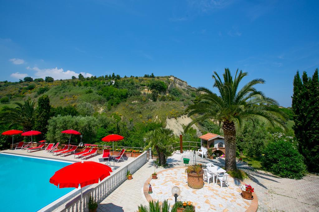 La Panoramica Country House Сан-Бенедетто-дель-Тронто Экстерьер фото